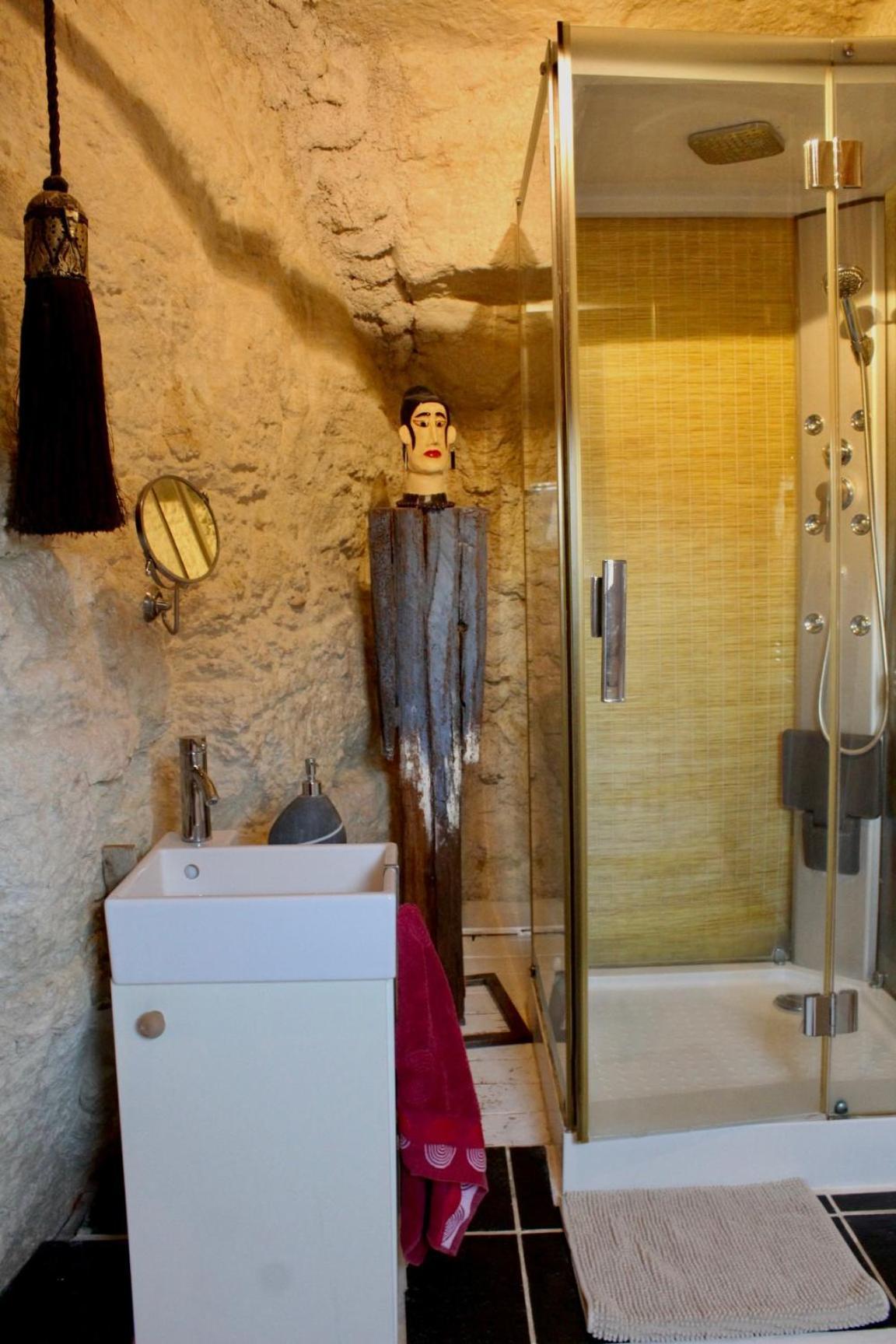 Bed and Breakfast Troglodyte Loft Thoré-la-Rochette Exteriér fotografie